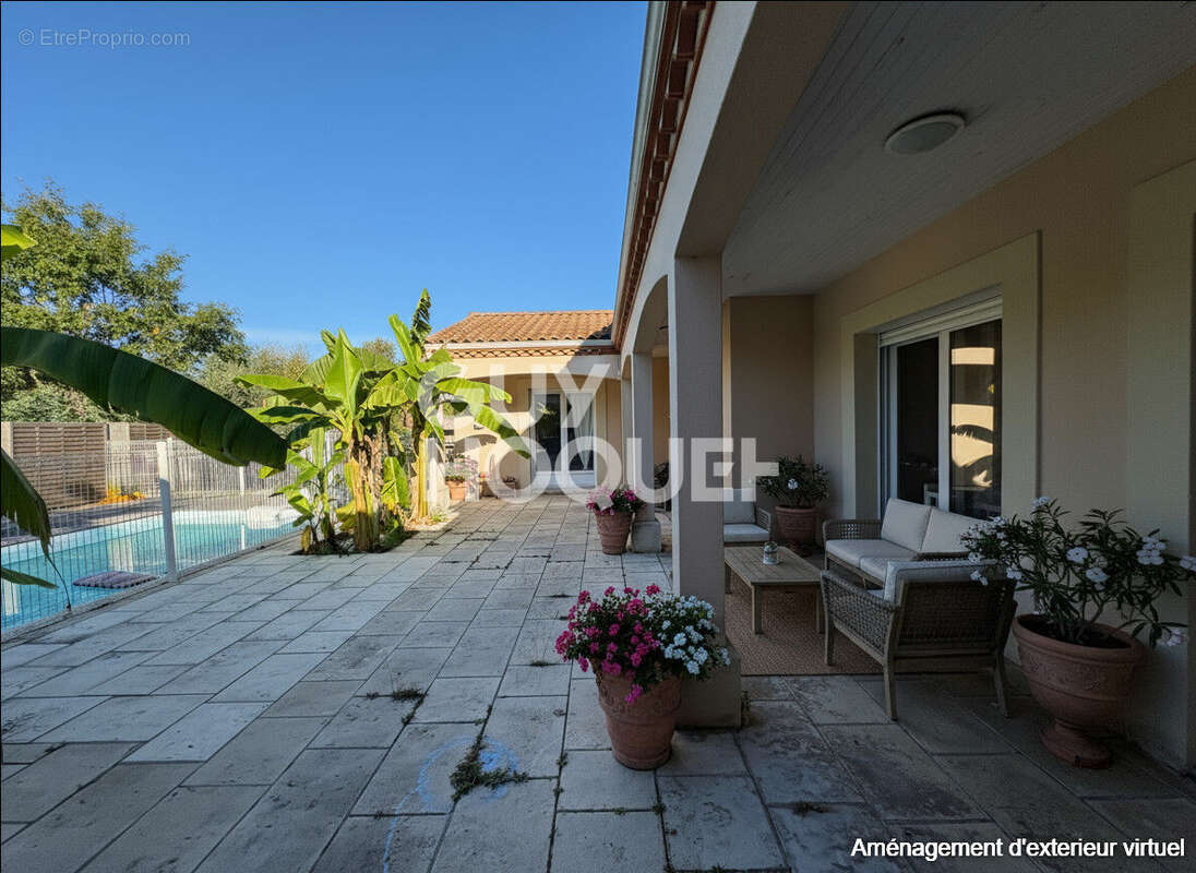 Maison à VILLENAVE-D&#039;ORNON