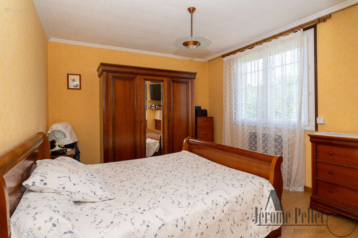 Appartement à TERNAY