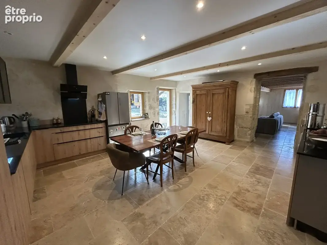 EN EXCLUSIVITE ! Patte d'oie, maison rénovée avec jardin 133 m2 - photo 6