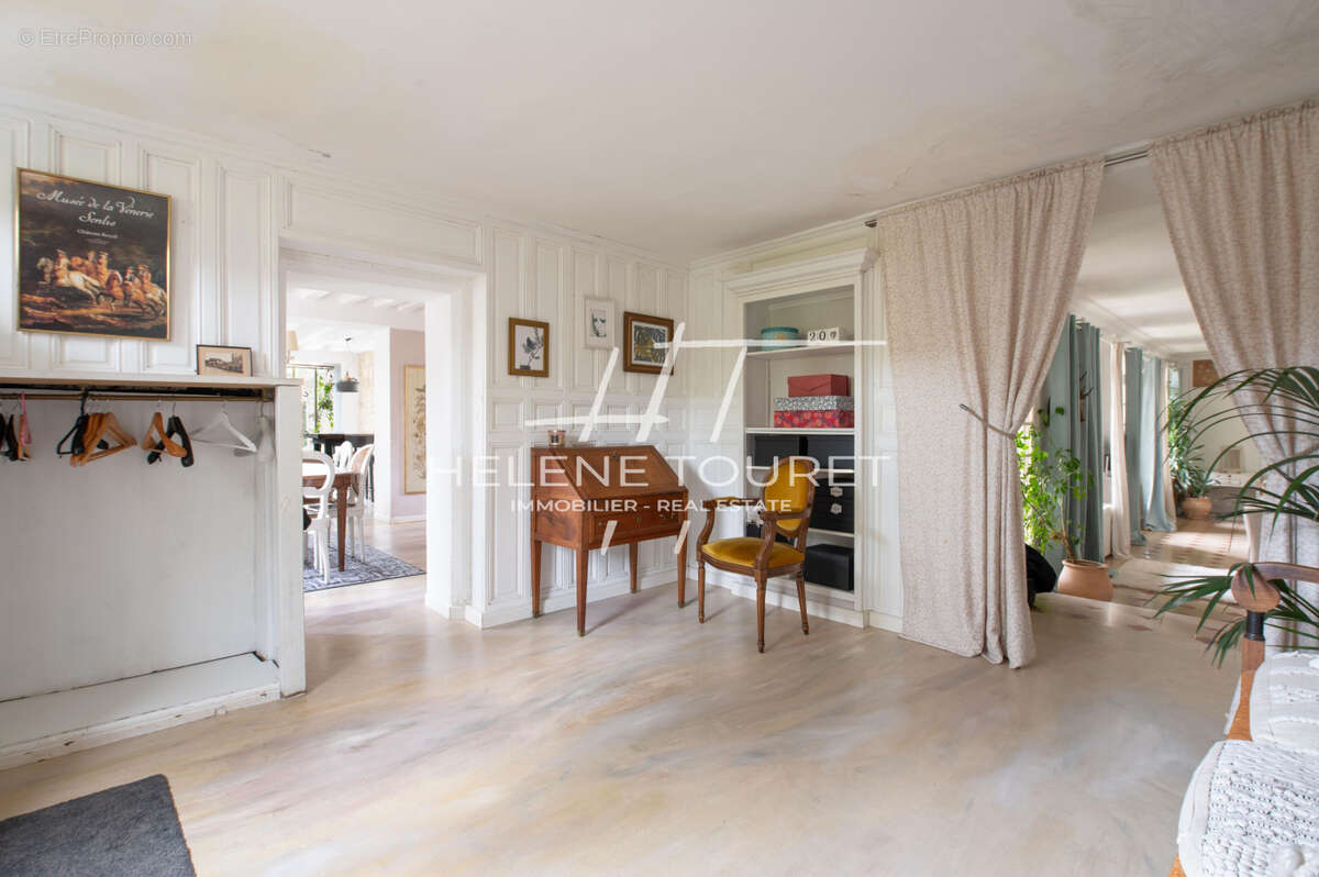 Maison à ORRY-LA-VILLE