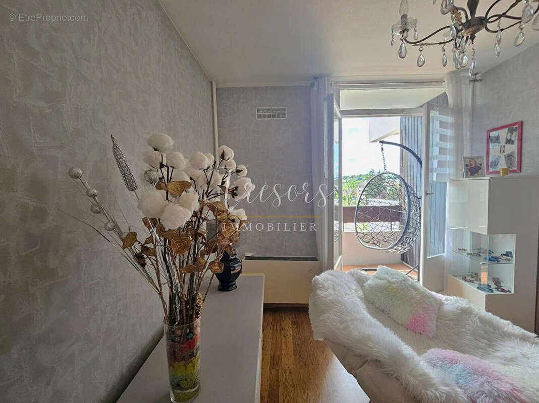 Appartement à MEYTHET