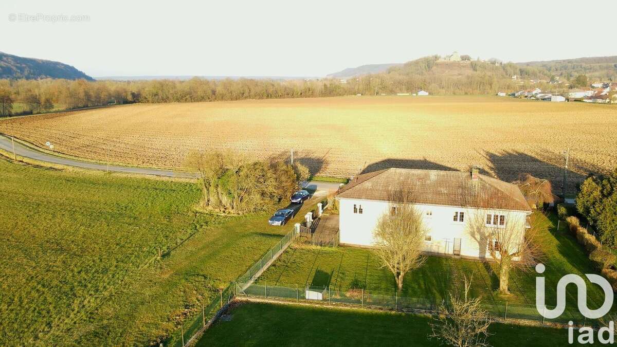 Photo 2 - Maison à DOULCON