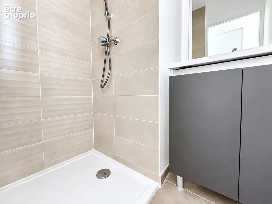 Dernier etage - photo 11