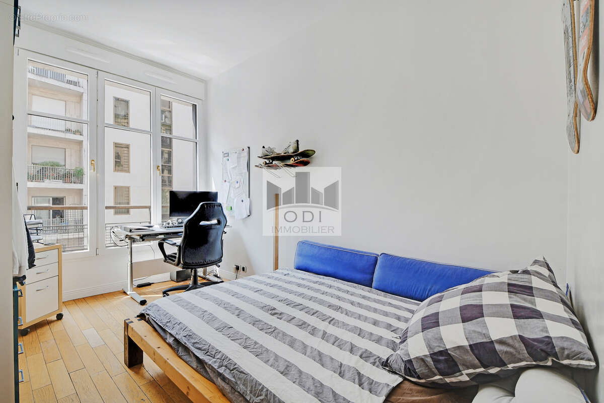 Appartement 5 pièces Village d'Auteuil avec cave et parking - photo 5