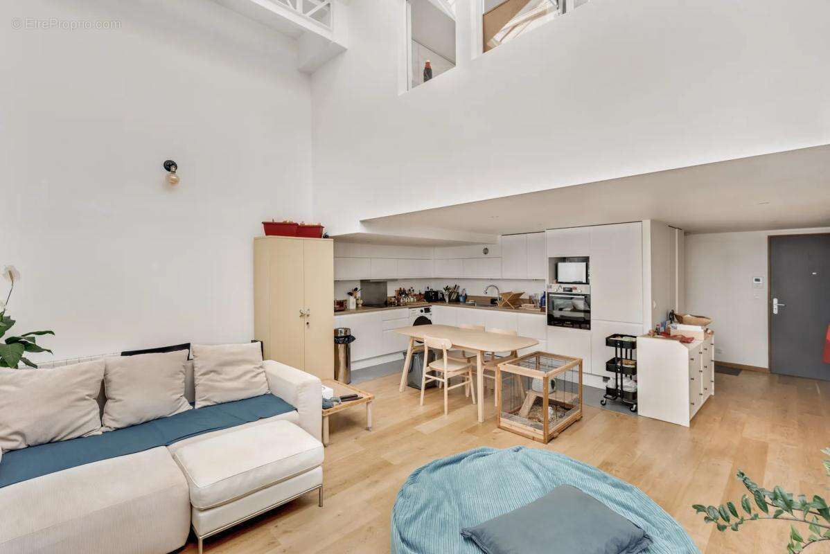 Appartement à COLOMBES