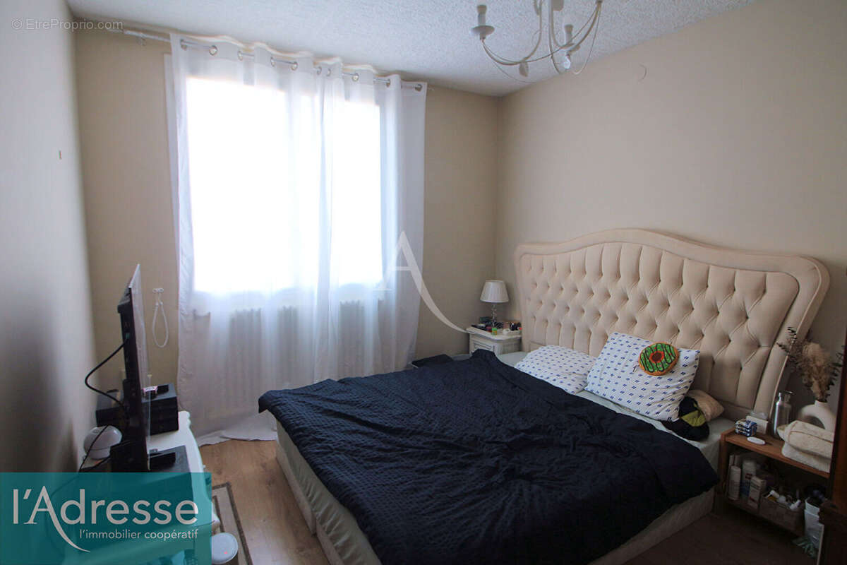 Maison à VIRY-CHATILLON