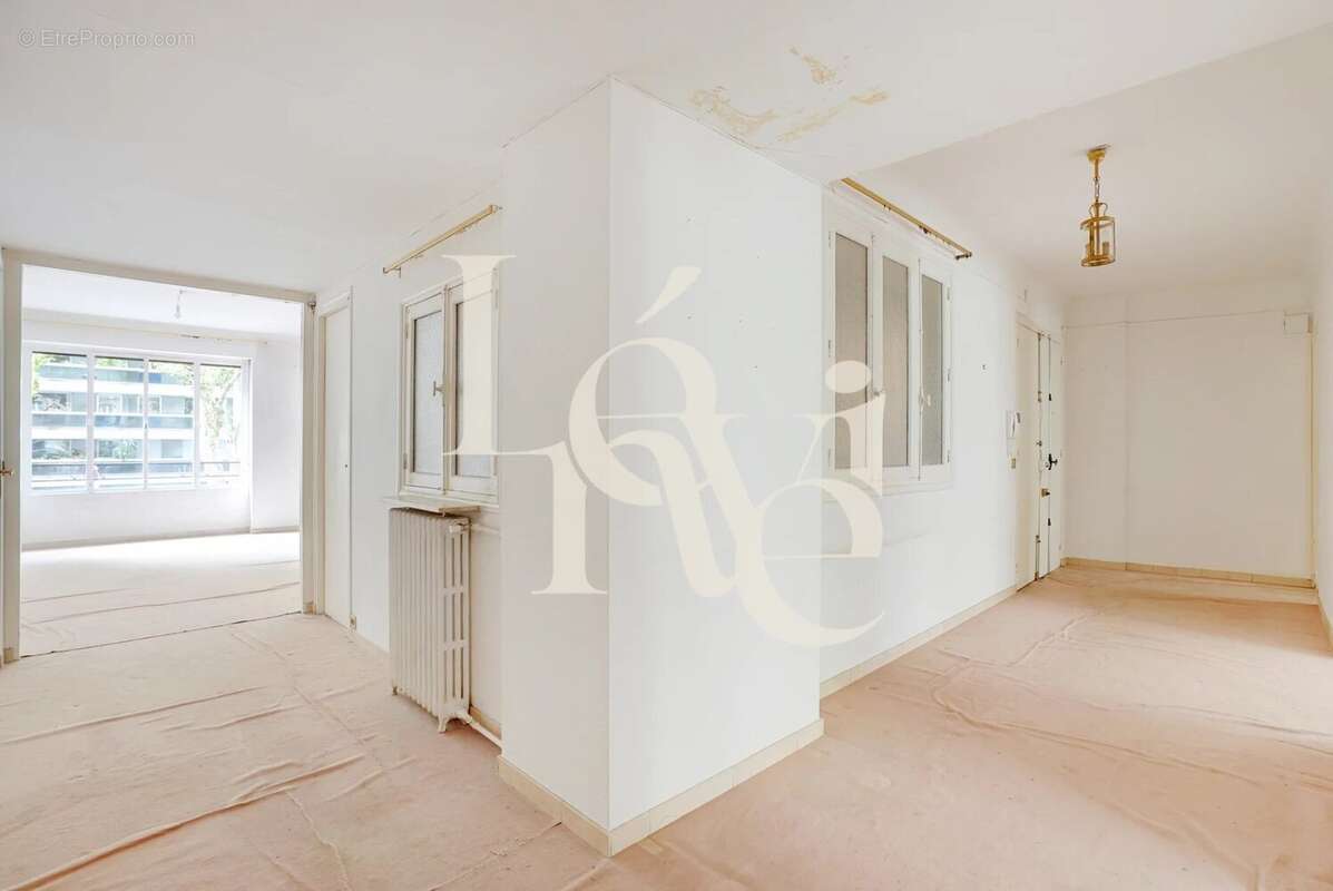 Appartement à PARIS-6E