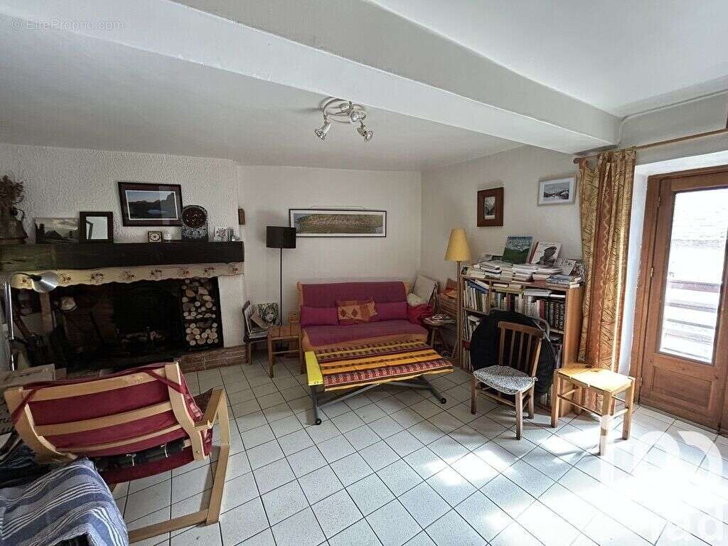 Photo 7 - Maison à LUZ-SAINT-SAUVEUR