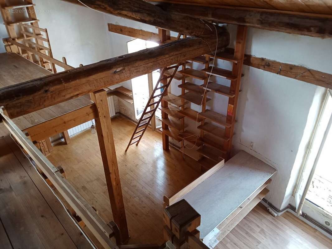 Appartement à SAUVE
