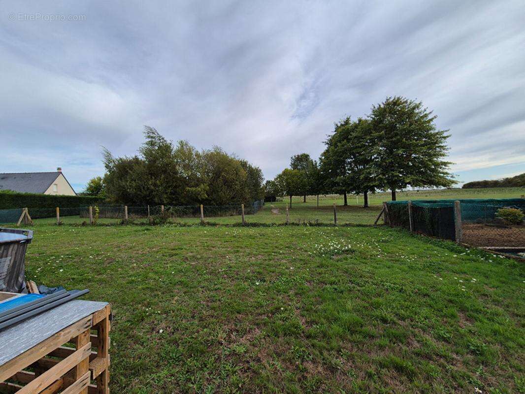 Maison à AUZOUER-EN-TOURAINE