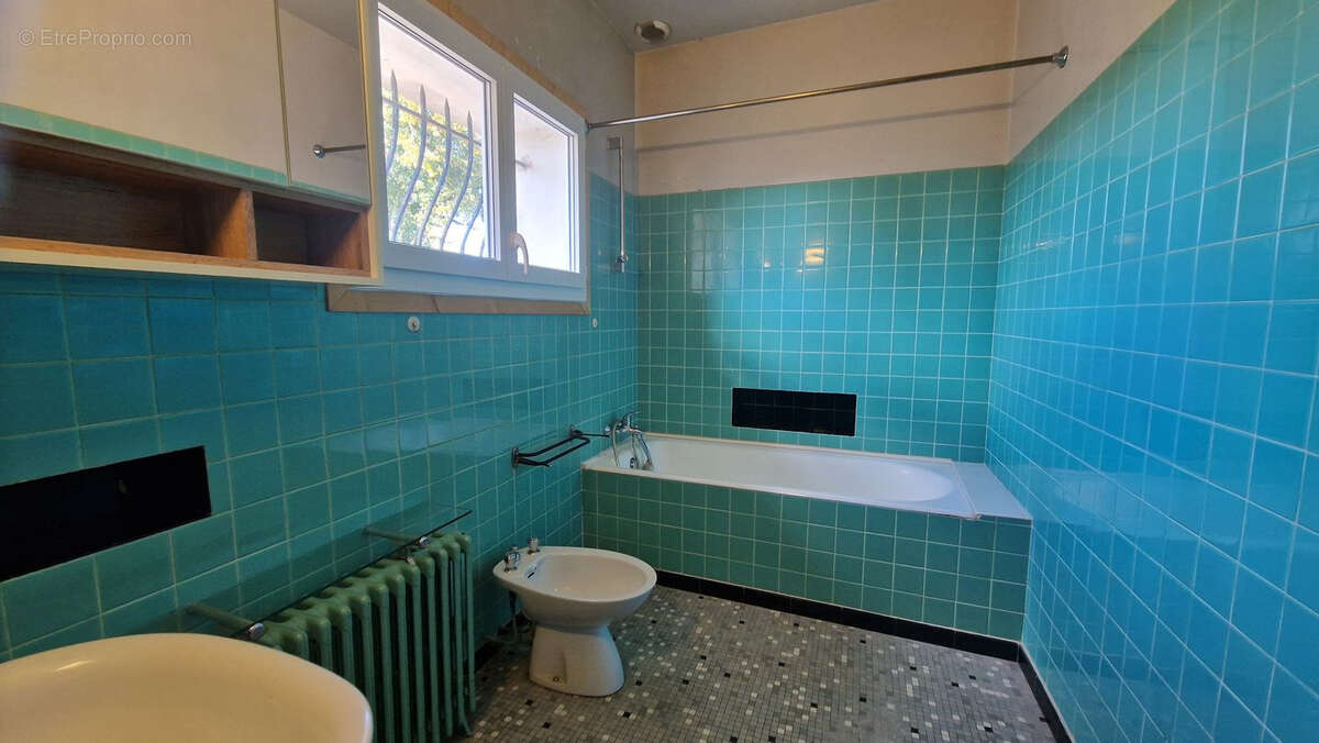 Maison à GIRONDE-SUR-DROPT