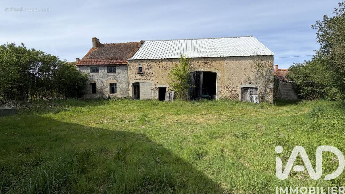 Photo 1 - Maison à BORD-SAINT-GEORGES
