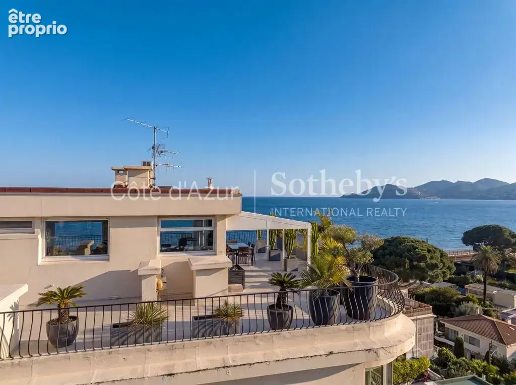 Penthouse avec terrasse de 206 m² et vue mer panoramique à Cannes Croix des Gardes - photo 4