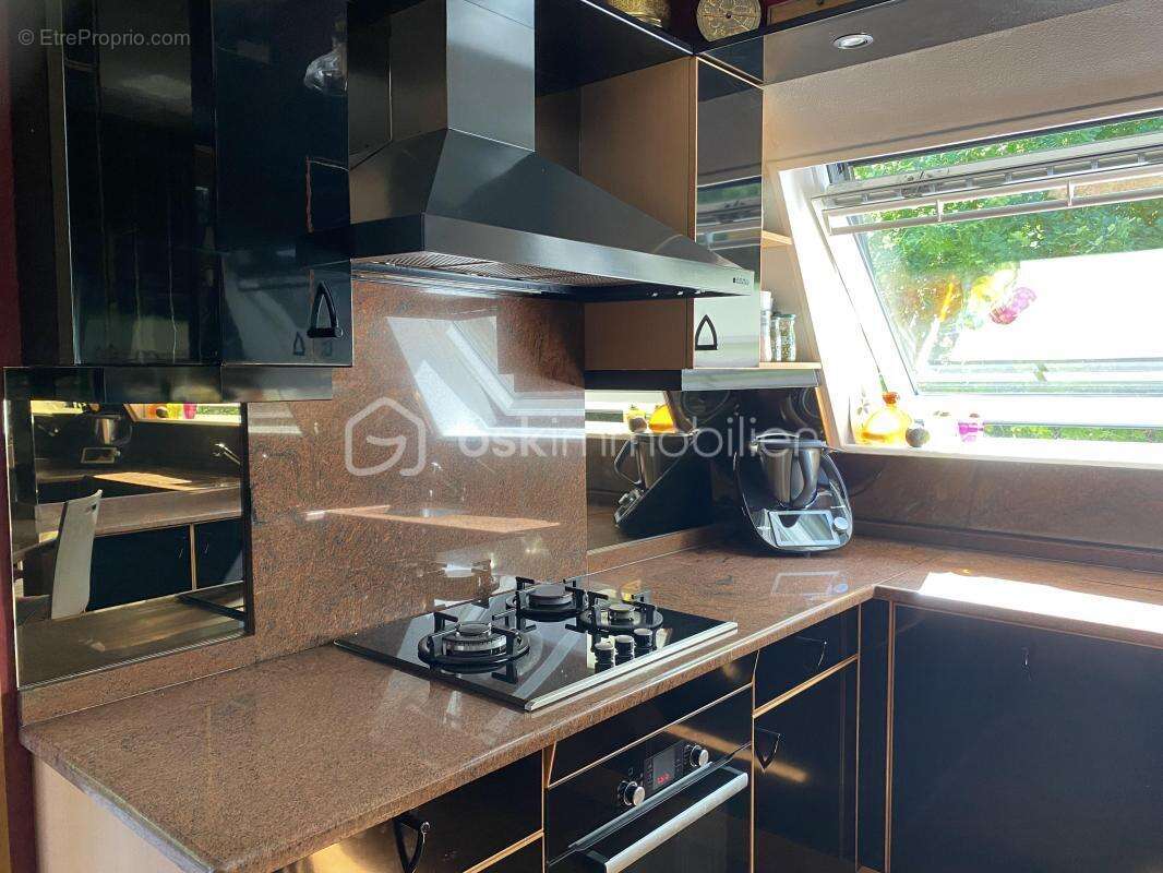 Maison à SAINTRY-SUR-SEINE