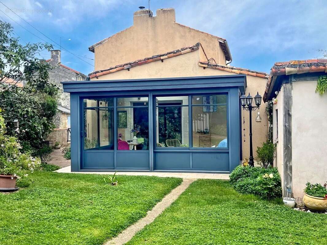 Maison à VALDIVIENNE
