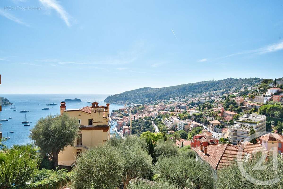Appartement à VILLEFRANCHE-SUR-MER