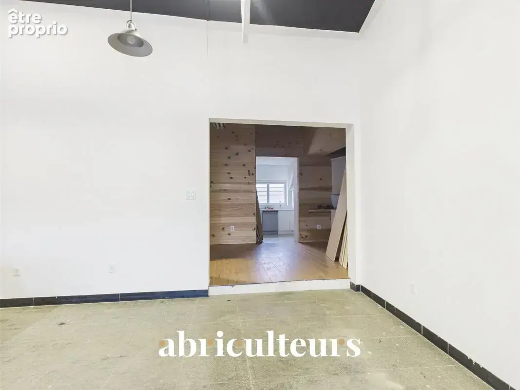 Local commercial stratégique de 79 m² à fort potentiel en vente à Nice, République (06300) - photo 7