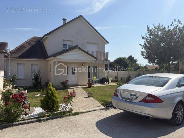 Maison à SAINT-PIERRE-LES-ELBEUF