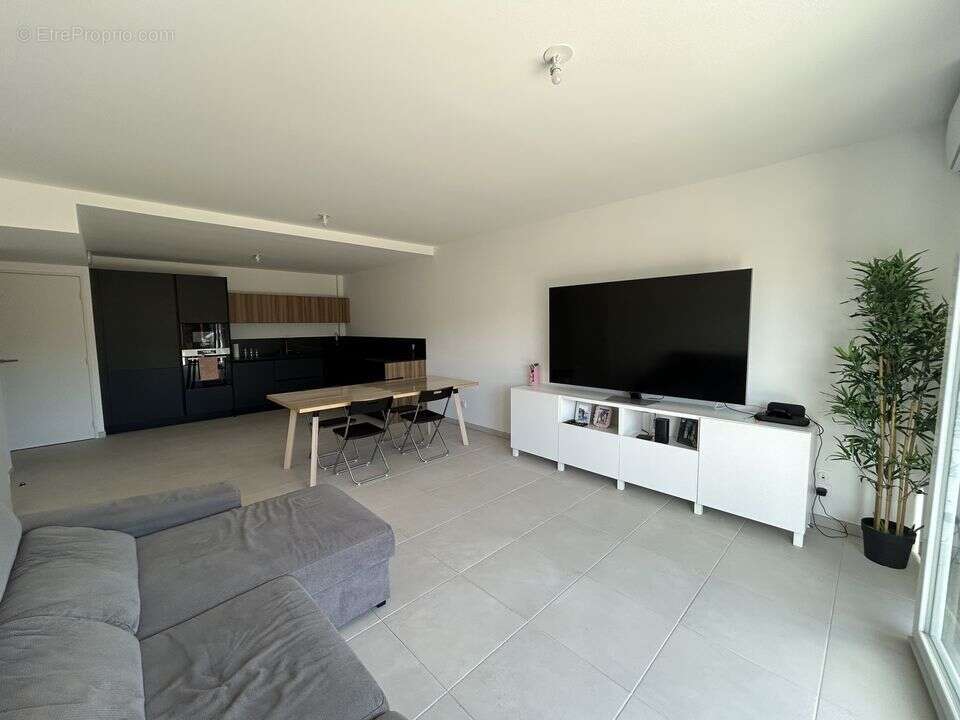 maison - chateau gombert - 3 chambres -  jardin - buanderie - - Maison à MARSEILLE-13E