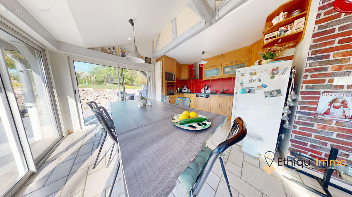 Maison 100 m² à Molins-Sur-Aube  - photo 4