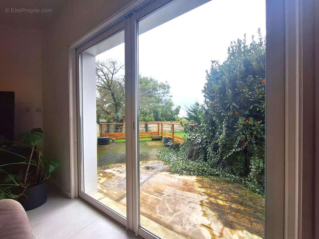 Maison à SAINT-JULIEN-DE-CONCELLES