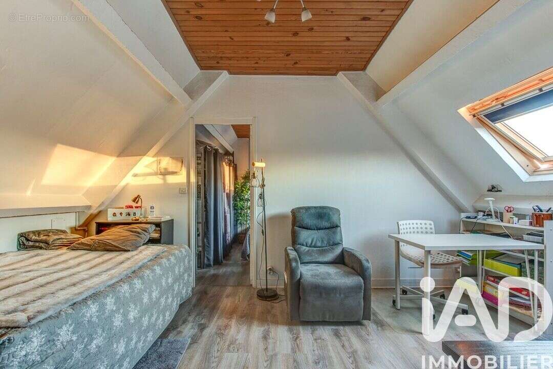 Maison 100 m² à Le Grand-Quevilly  - photo 8