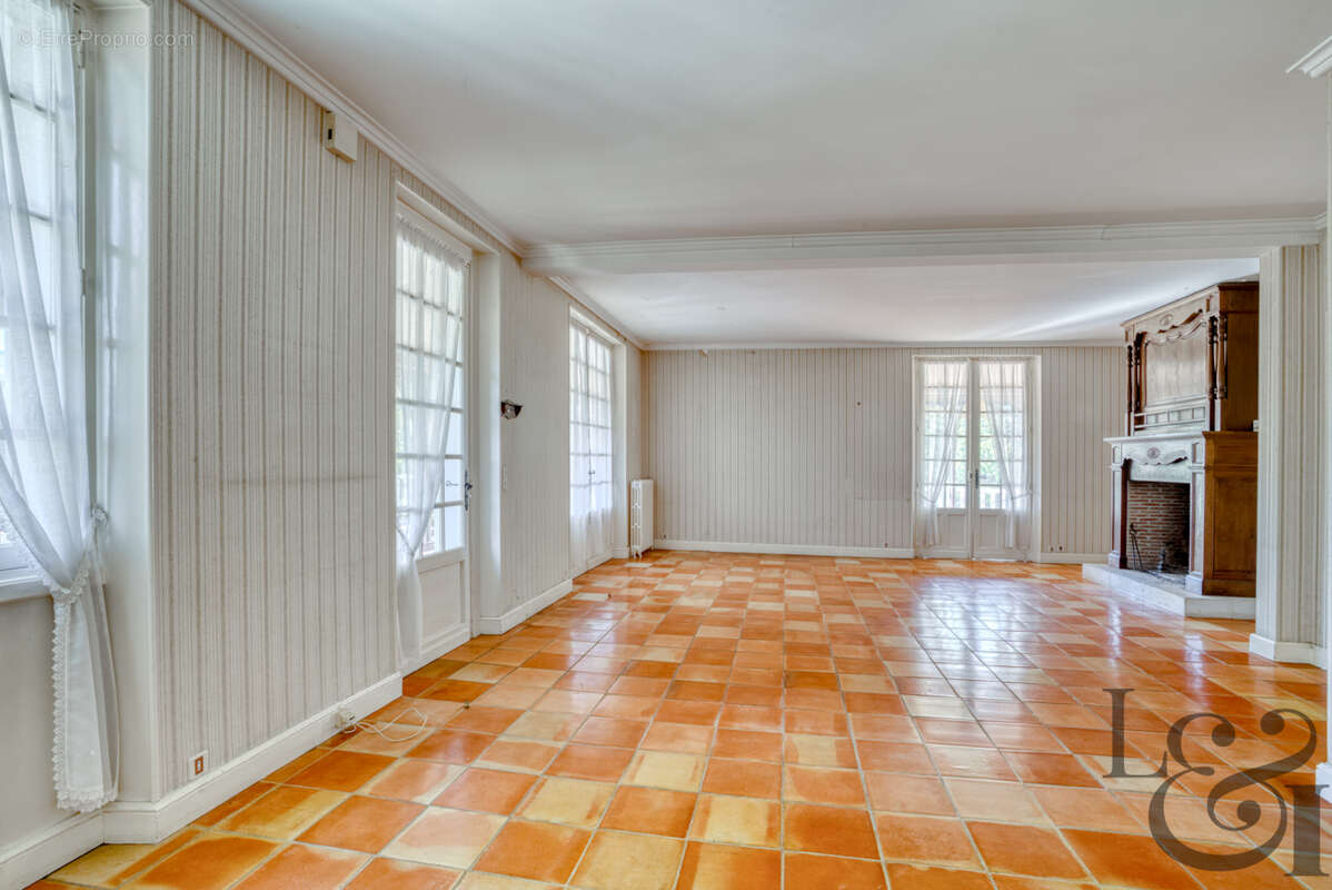 Maison à VILLENEUVE-SUR-LOT