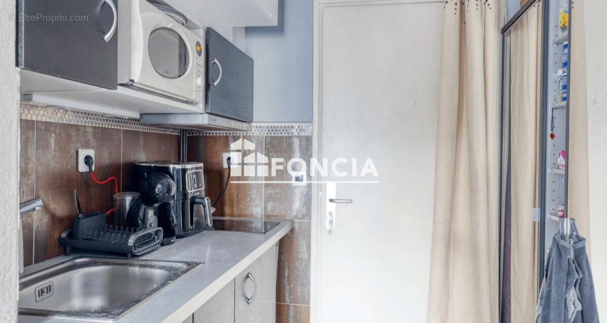 Appartement à PARIS-18E