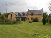 Maison à IVOY-LE-PRE