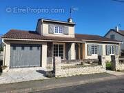 Maison à MONTMORILLON