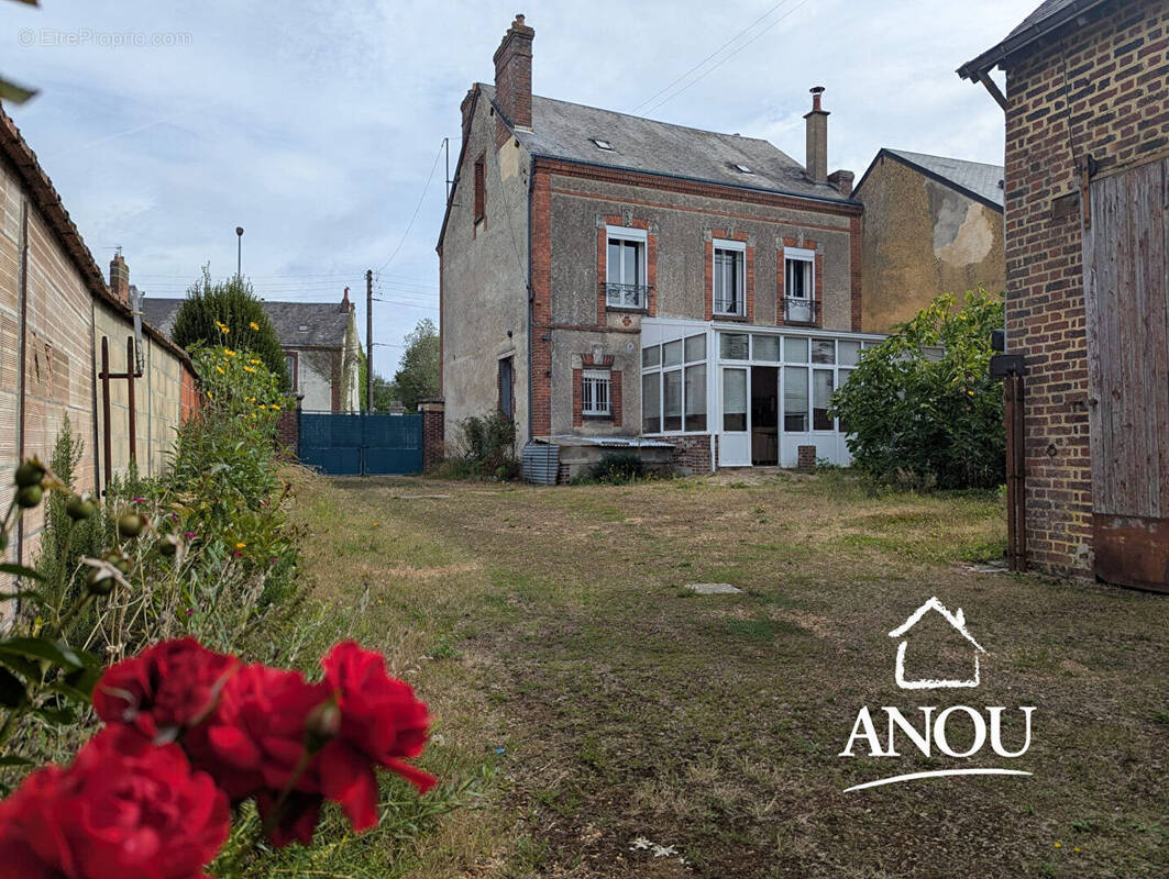 Maison à BROU