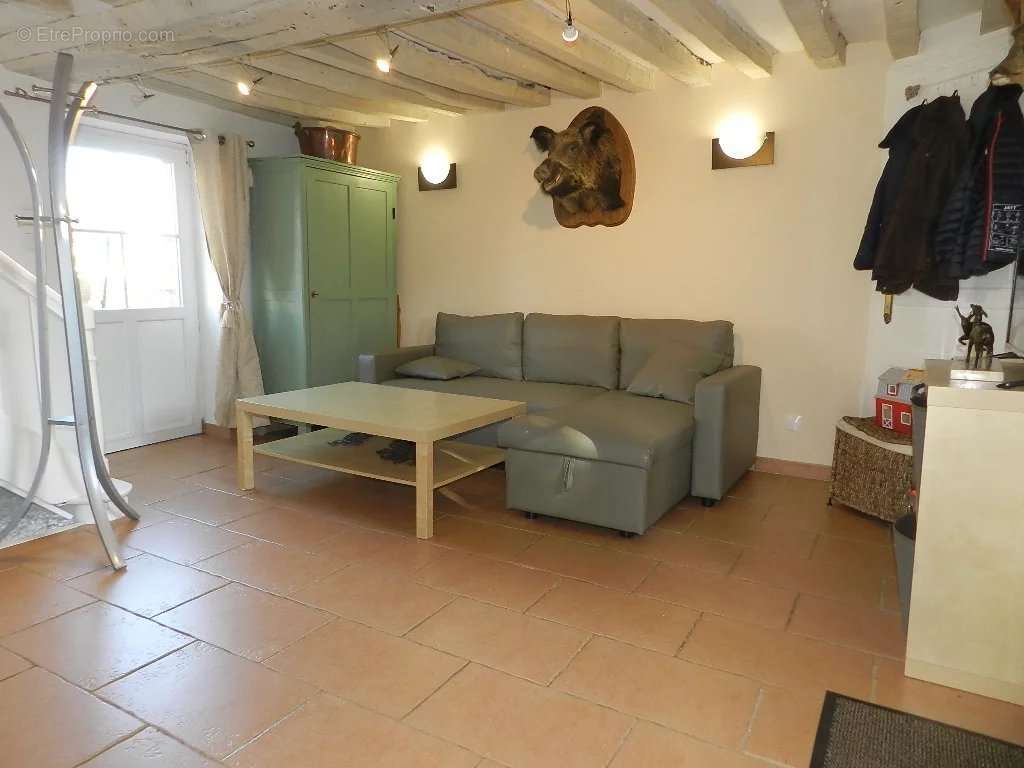 Maison à SAINT-PIERRE-SUR-DIVES