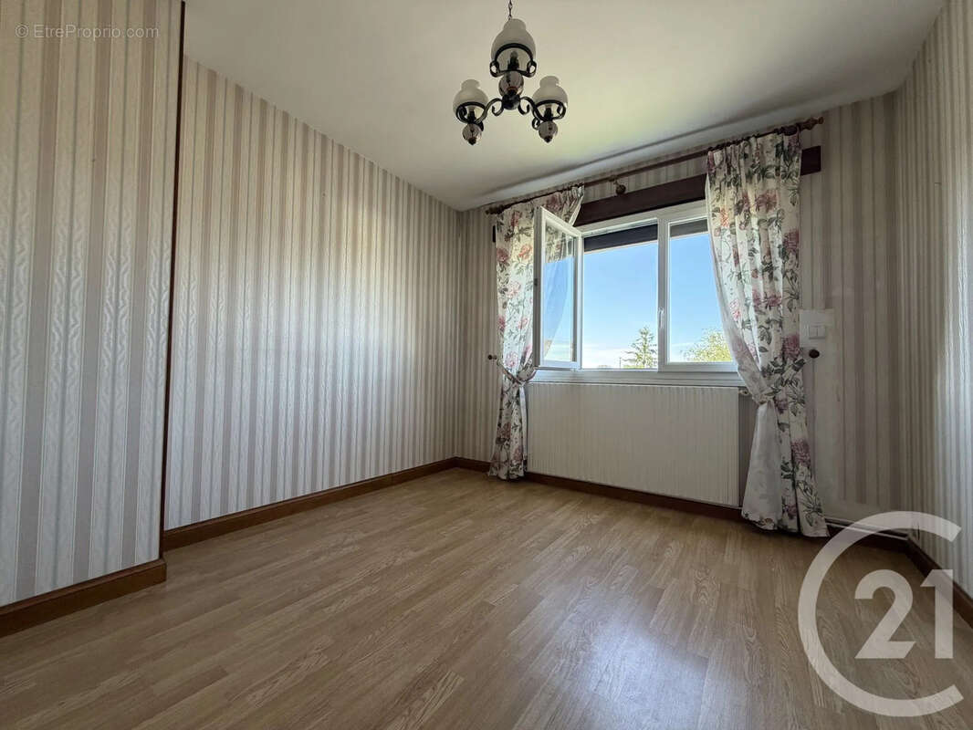 Maison 95 m² à Chateaudun  - photo 9