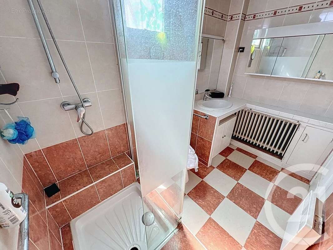 Maison à LE KREMLIN-BICETRE