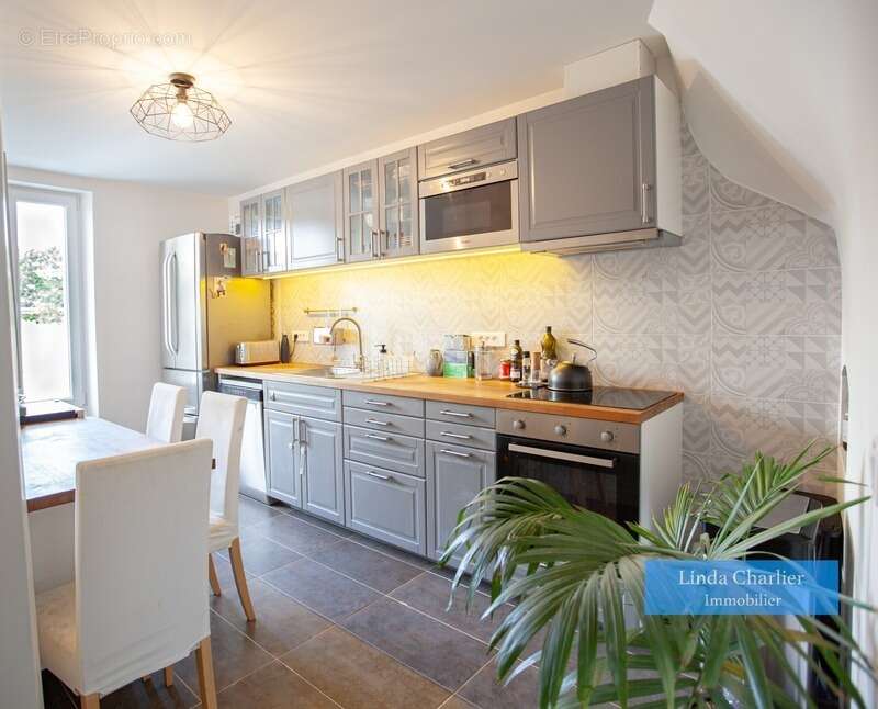 Maison à SAINT-NOM-LA-BRETECHE