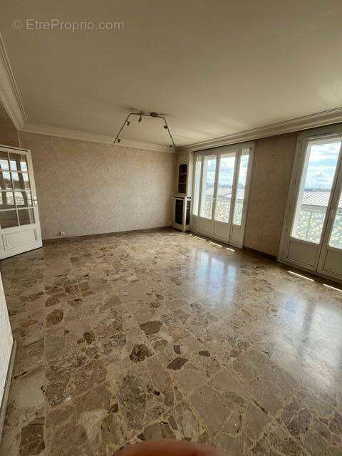 Appartement à VENISSIEUX