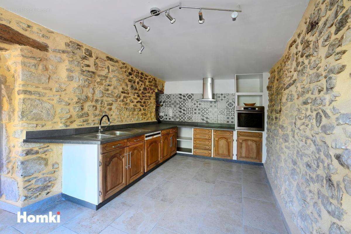 Maison/Villa T7 de 185 m² à Saint-André-d'Olérargues 30330 - photo 5
