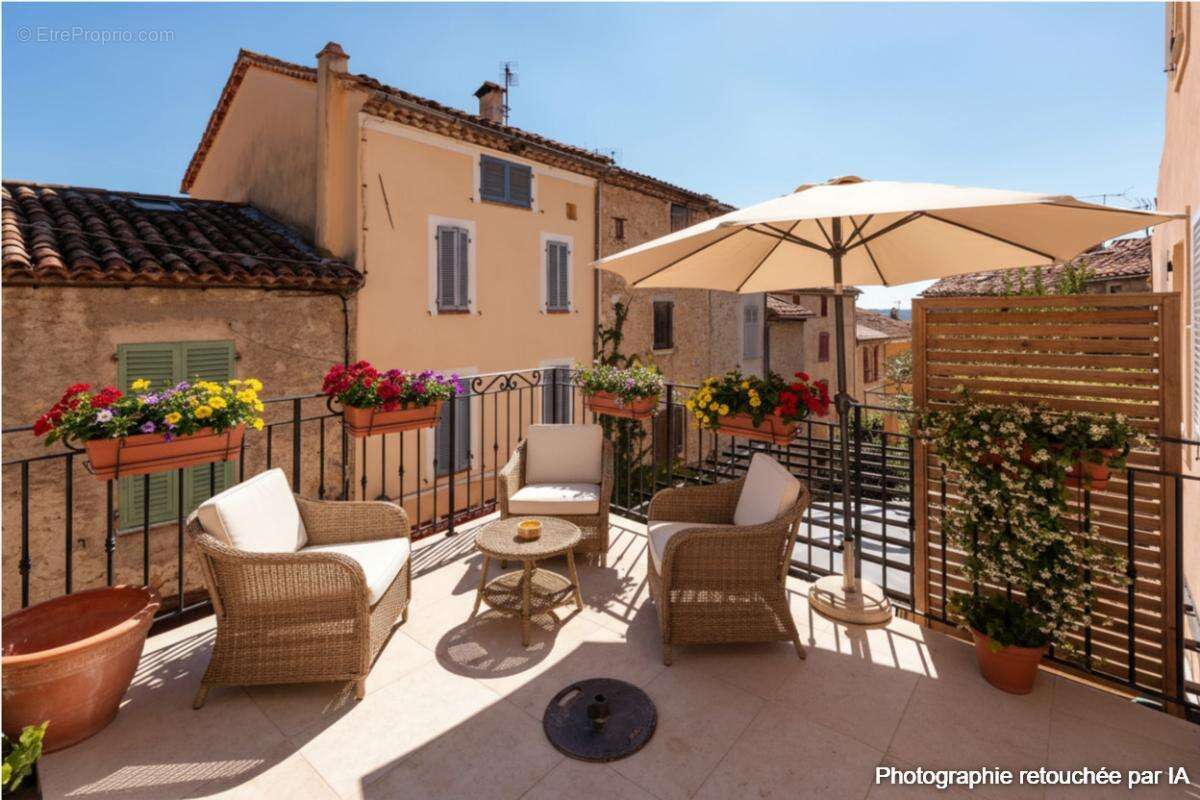 Maison à FAYENCE