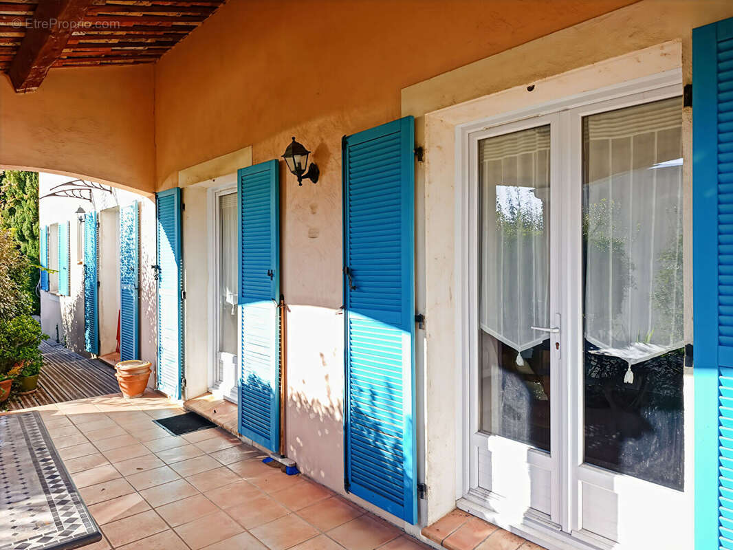 Maison à CAGNES-SUR-MER