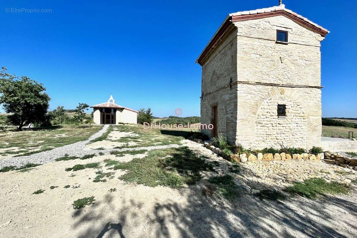 Autre à CASTELNAUDARY