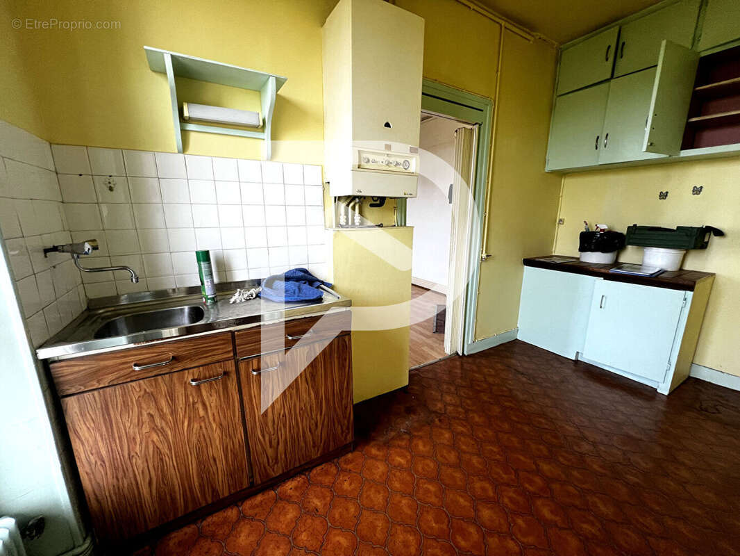 Appartement à CORBEIL-ESSONNES