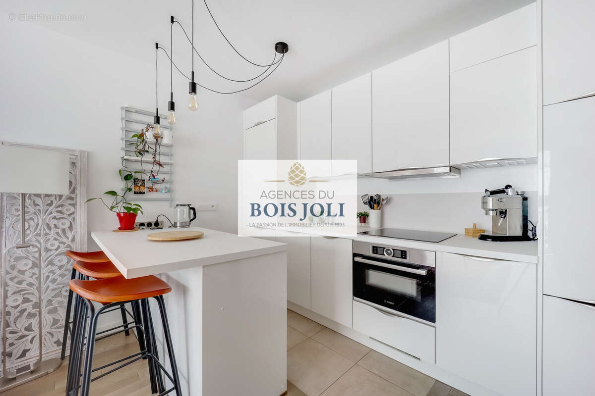 Appartement à ISSY-LES-MOULINEAUX