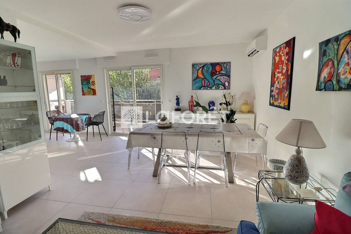 Appartement à SAINT-RAPHAEL