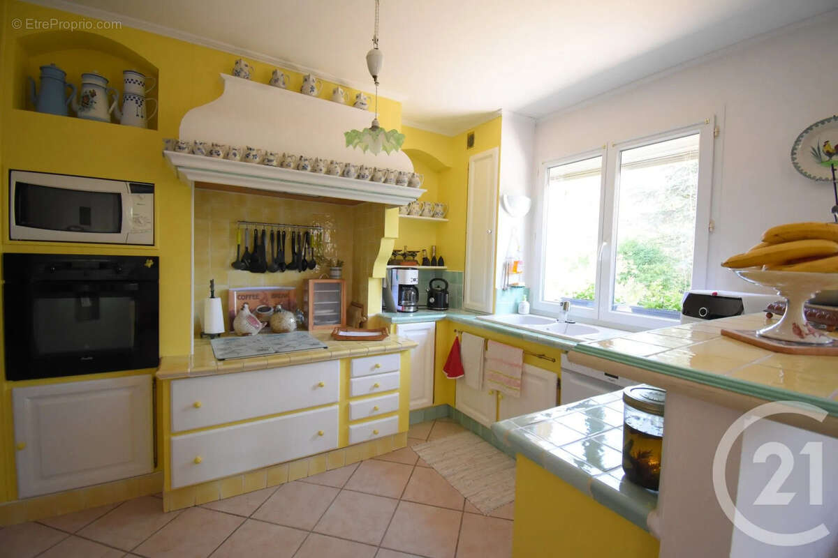 Maison 128 m² à Cusset  - photo 6