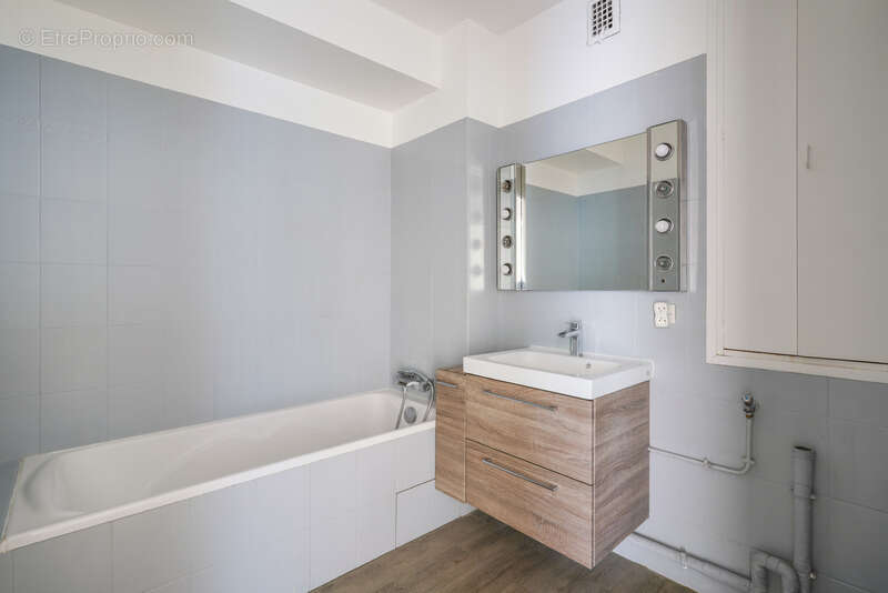 Appartement Paris 3 pièce(s) - photo 7