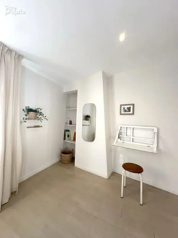 Maison rénovée de 3 chambres à Arles - photo 7