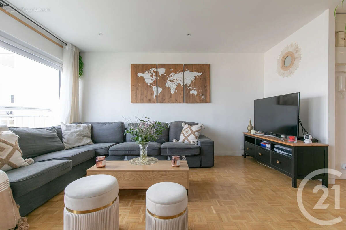 Appartement à SAINT-MAUR-DES-FOSSES
