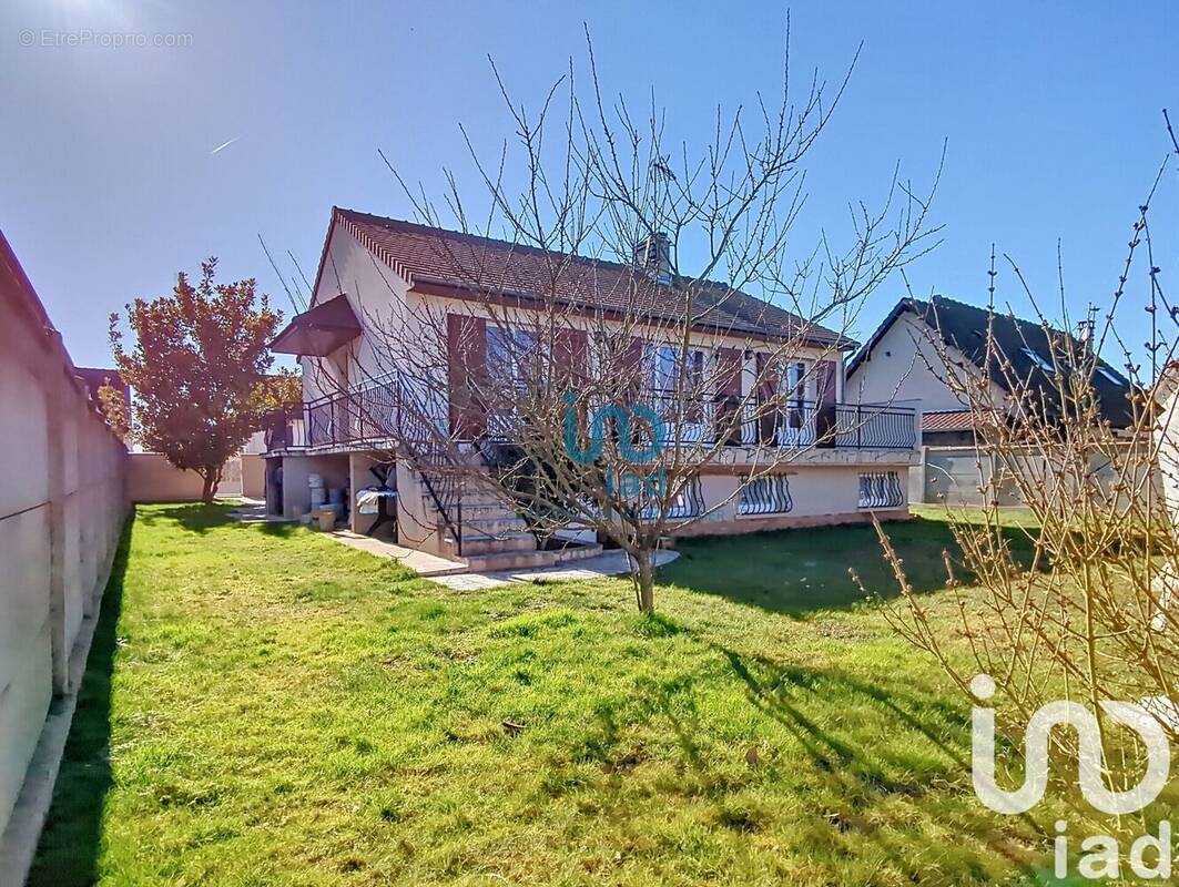 Photo 1 - Maison à ROZAY-EN-BRIE