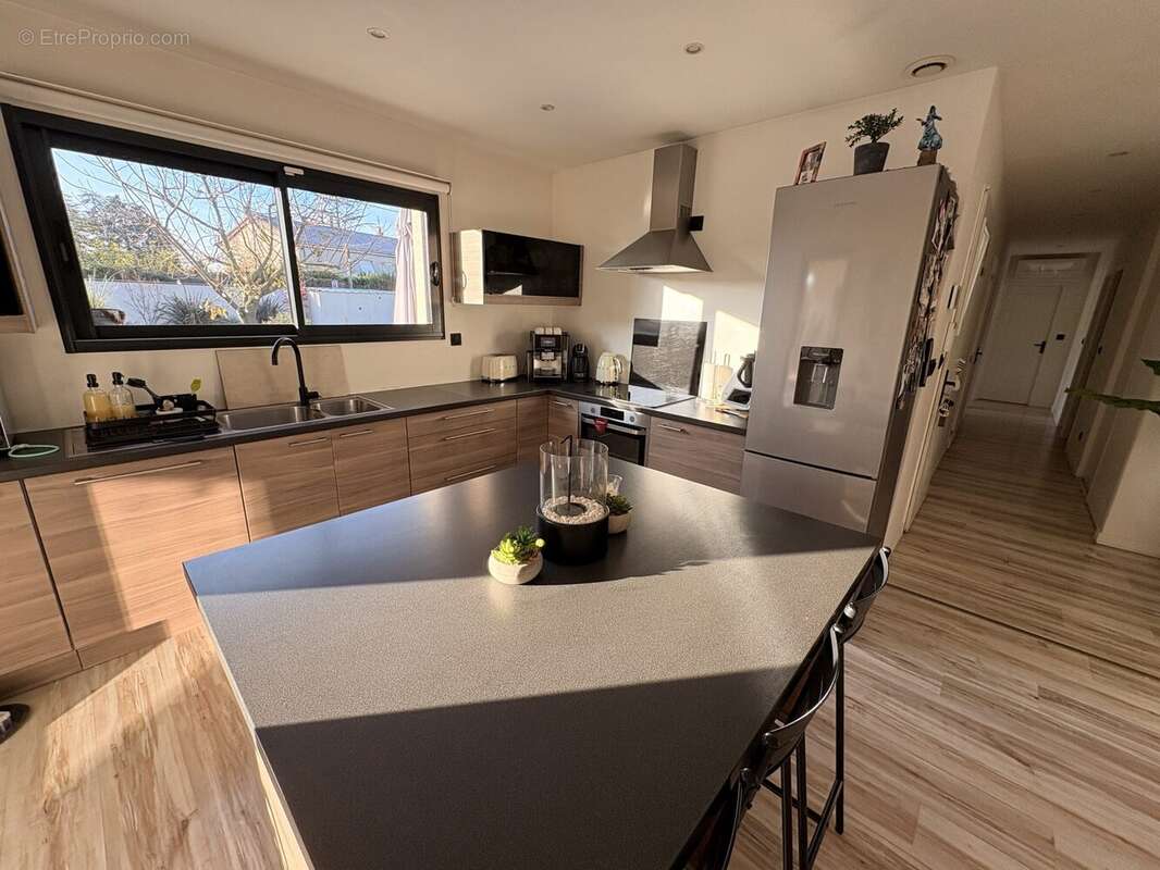 Maison à ROMANS-SUR-ISERE