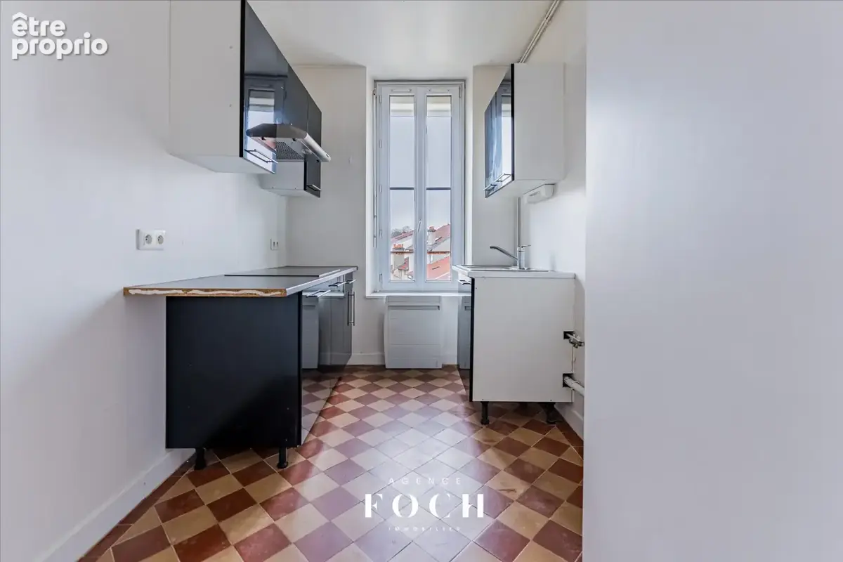 Appartement 3 pièces 42 m² à vendre à Nancy (54000) - photo 2
